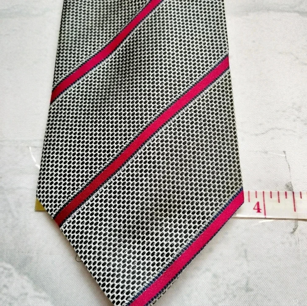 Lands' End Silk Hand Sewn Tie Necktie Red Blue Striped BLack Dots 57 x 3.75
